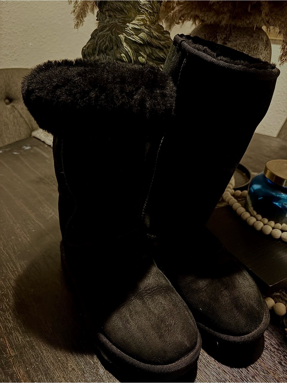 UGG CLASSIC TALL shearling boots